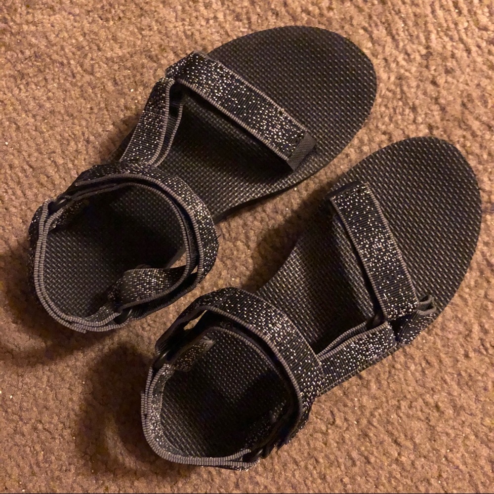 Teva Midform Platform Sandal, Black, Size 6.